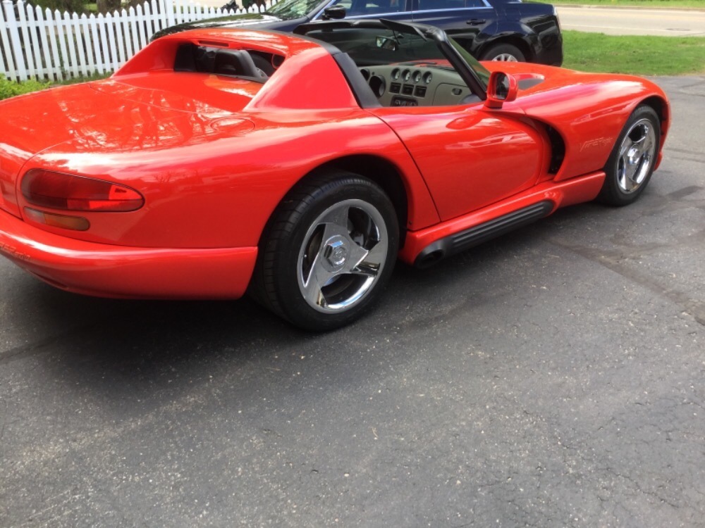 Used 1994 Dodge Viper -RT/10 ONLY 12,303 MILES-LIKE NEW-CLEAN CARFAX-INVESTMENT GRADE-LOW PMTS- | Mundelein, IL