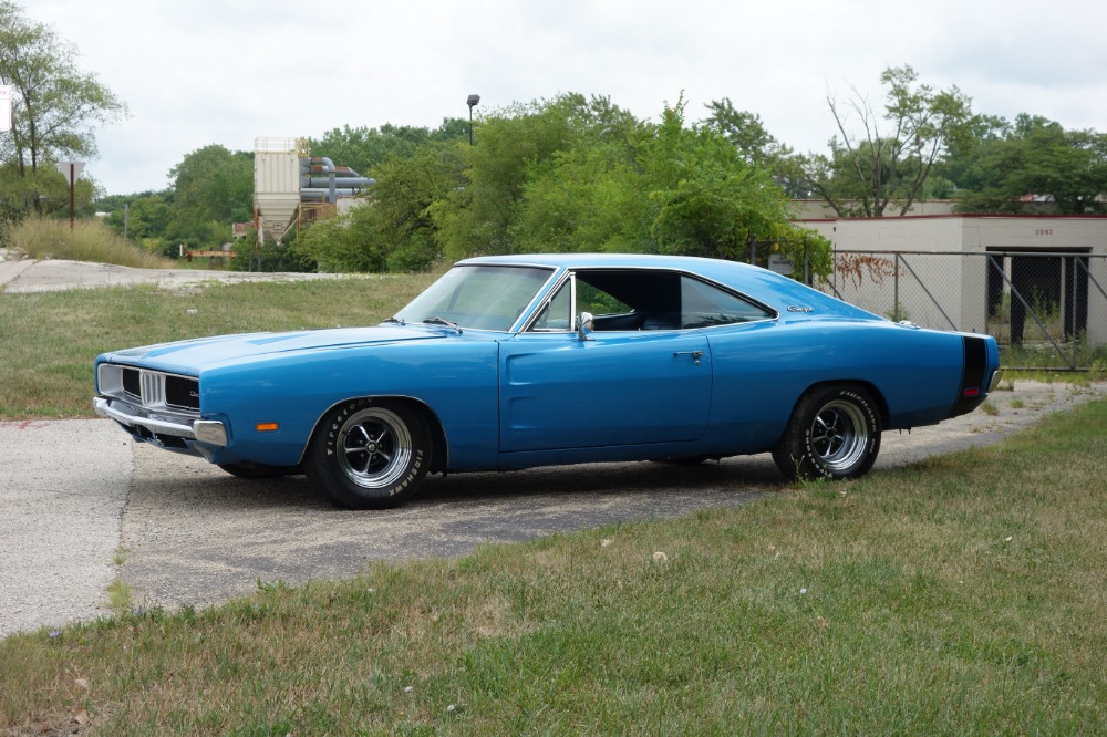 Used 1969 Dodge Charger -CLEARANCE-FRAME UP RESTORED-440 BIG BLOCK-EASY FINANCING-CALIFORNIA MOPAR- | Mundelein, IL