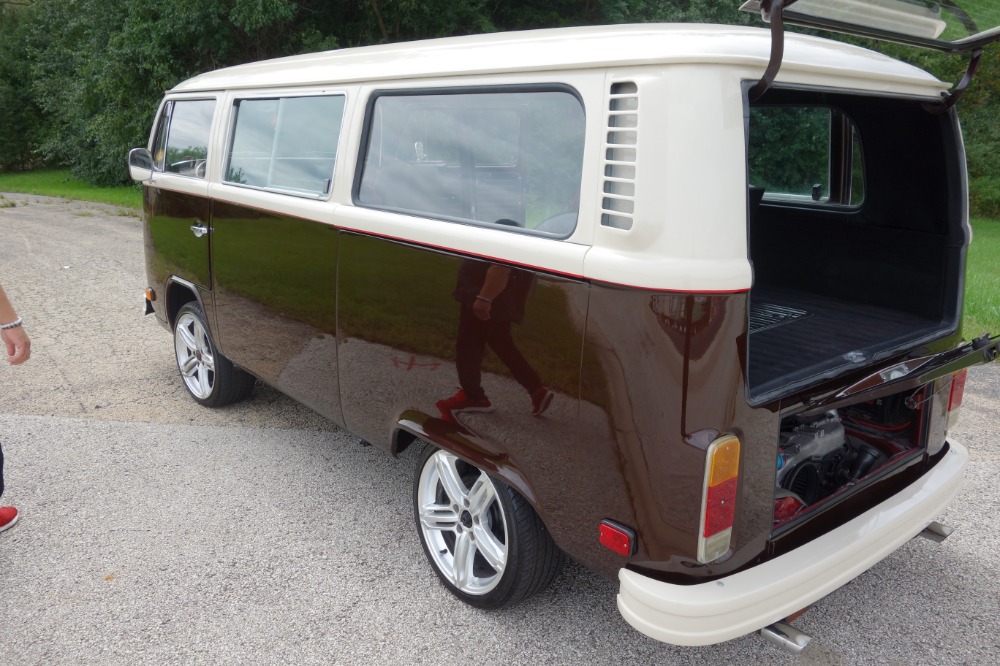 Used 1977 Volkswagen Bus -CRUISE N STYLE - SEE VIDEO | Mundelein, IL