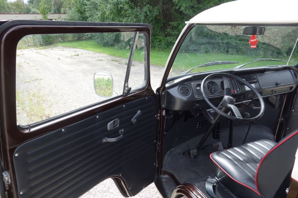 Used 1977 Volkswagen Bus -CRUISE N STYLE - SEE VIDEO | Mundelein, IL