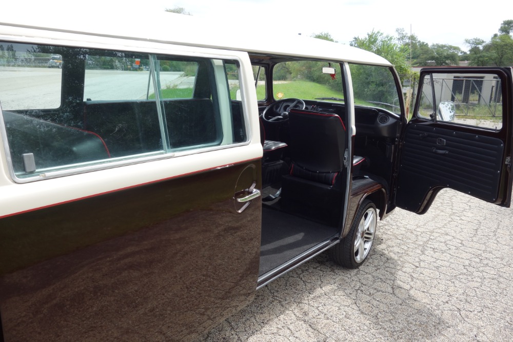 Used 1977 Volkswagen Bus -CRUISE N STYLE - SEE VIDEO | Mundelein, IL