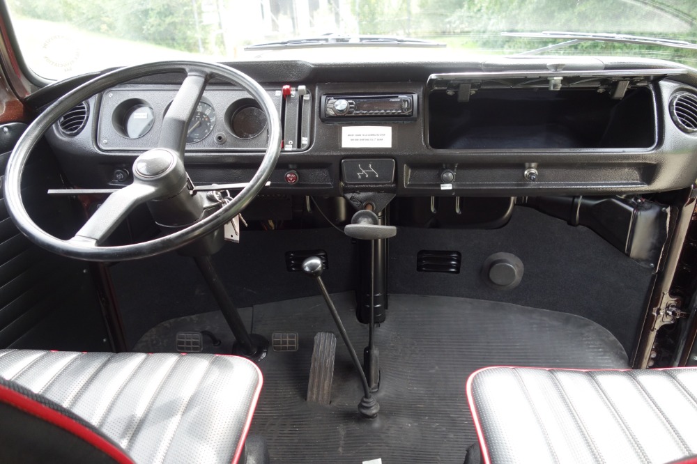 Used 1977 Volkswagen Bus -CRUISE N STYLE - SEE VIDEO | Mundelein, IL