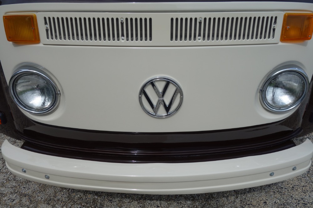 Used 1977 Volkswagen Bus -CRUISE N STYLE - SEE VIDEO | Mundelein, IL