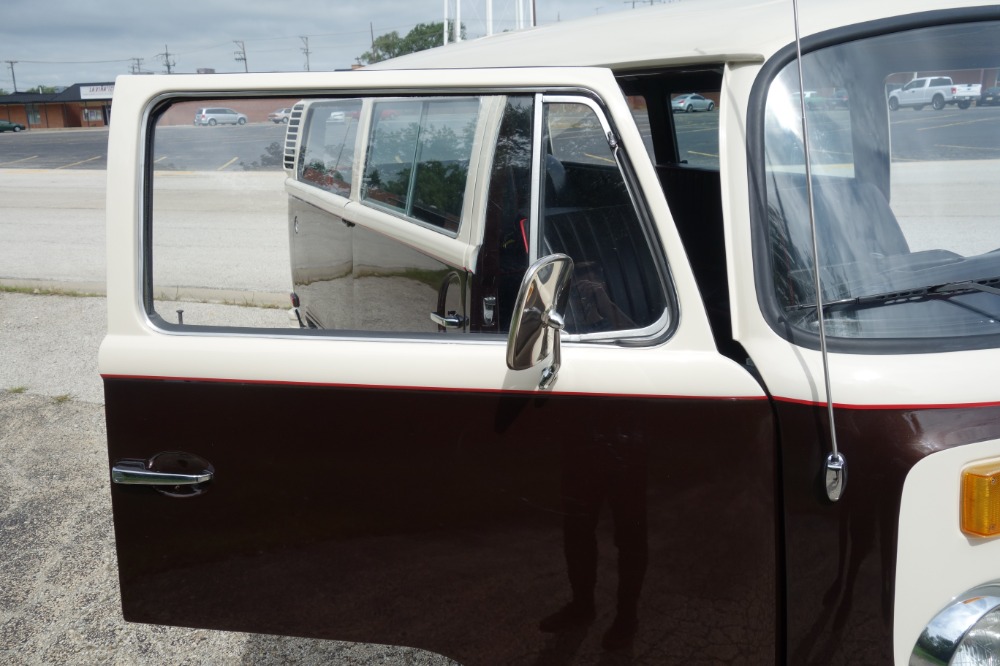 Used 1977 Volkswagen Bus -CRUISE N STYLE - SEE VIDEO | Mundelein, IL