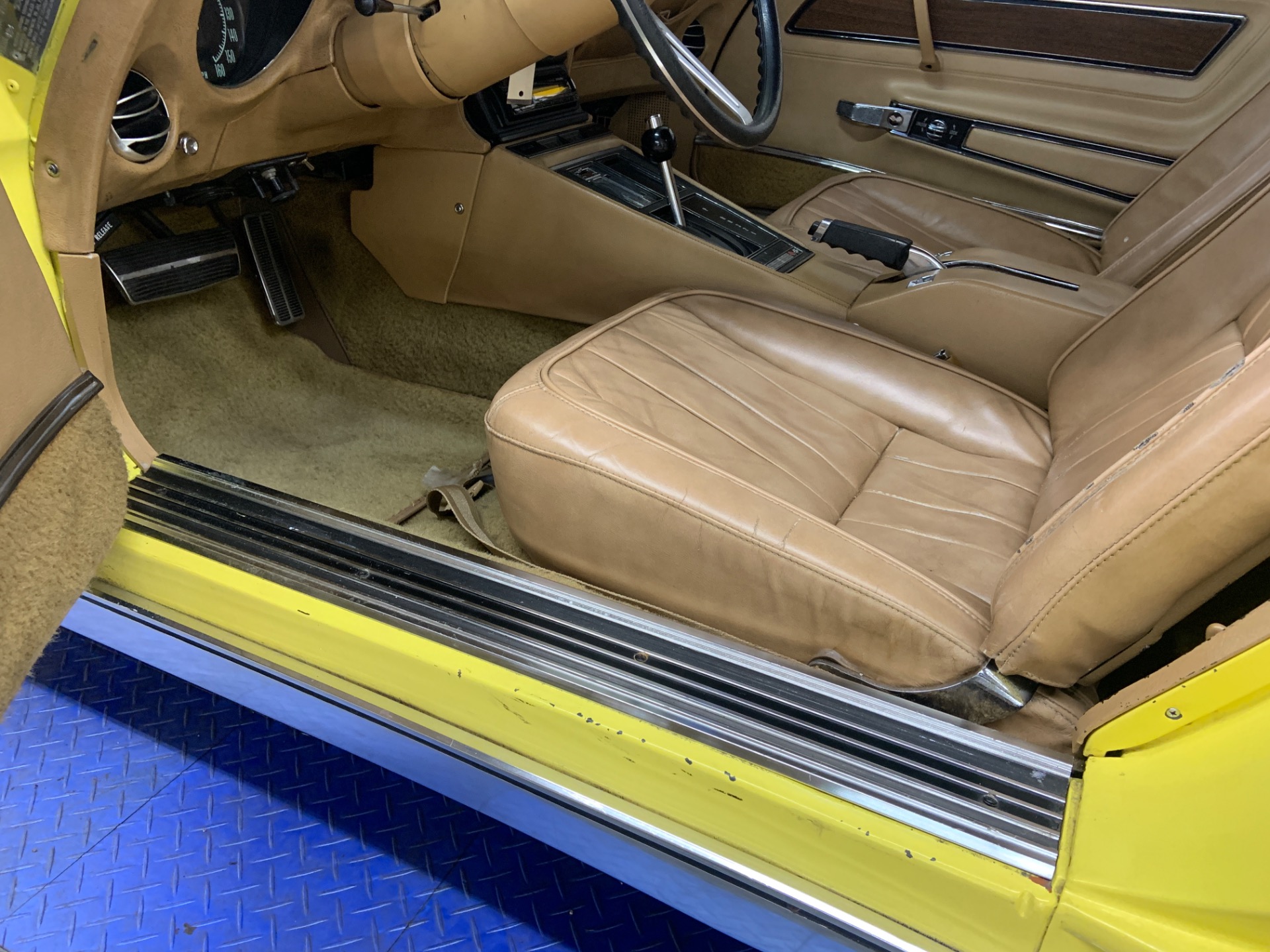 Used 1970 Chevrolet Corvette -STINGRAY - COUPE - LOTS OF FACTORY OPTIONS - COLD A/C - SEE VIDEO - | Mundelein, IL