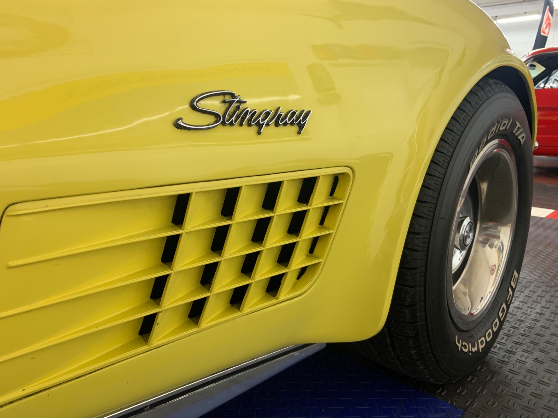Used 1970 Chevrolet Corvette -STINGRAY - COUPE - LOTS OF FACTORY OPTIONS - COLD A/C - SEE VIDEO - | Mundelein, IL