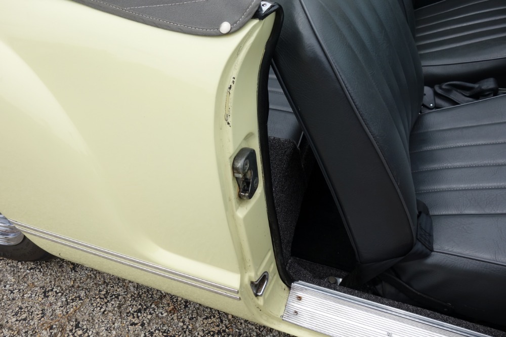 Used 1965 Volkswagen Karmann Ghia -CONVERTIBLE FUN, REALLY NICE RUST FREE QUALITY CONDITION-LOOK UNDERNEATH! | Mundelein, IL