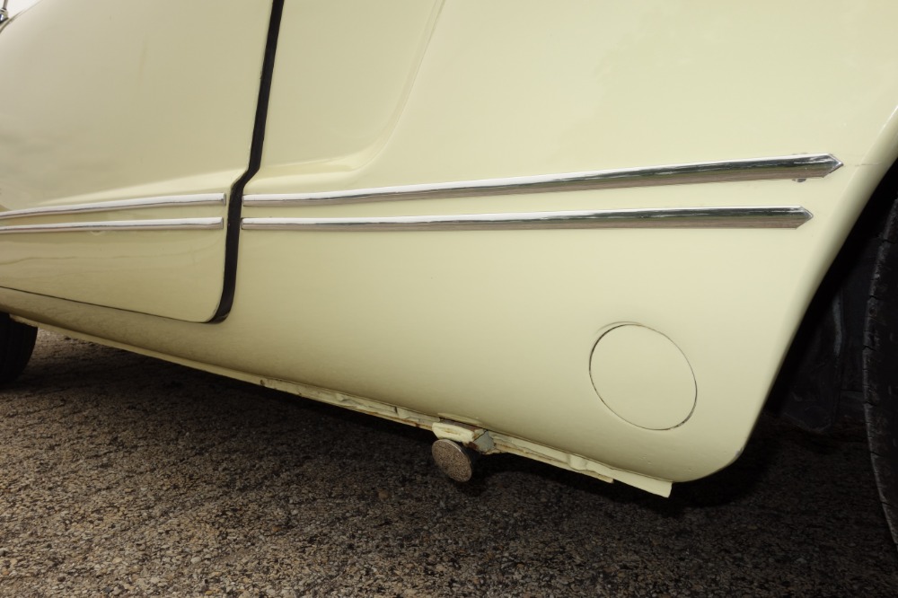 Used 1965 Volkswagen Karmann Ghia -CONVERTIBLE FUN, REALLY NICE RUST FREE QUALITY CONDITION-LOOK UNDERNEATH! | Mundelein, IL