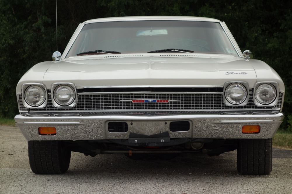 Used 1968 Chevrolet Chevelle -DELUXE 300-LUXURY GENTLEMANS CHEVELLE-RESTORED-OVERDRIVE/AC- SEE VIDEO | Mundelein, IL