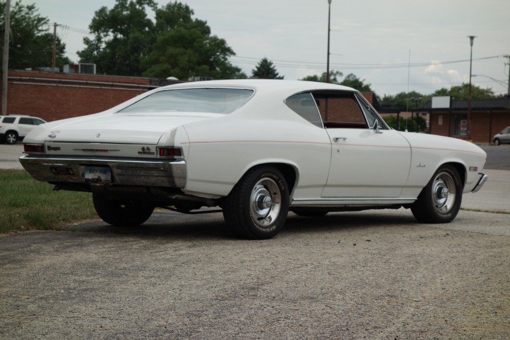 Used 1968 Chevrolet Chevelle -DELUXE 300-LUXURY GENTLEMANS CHEVELLE-RESTORED-OVERDRIVE/AC- SEE VIDEO | Mundelein, IL