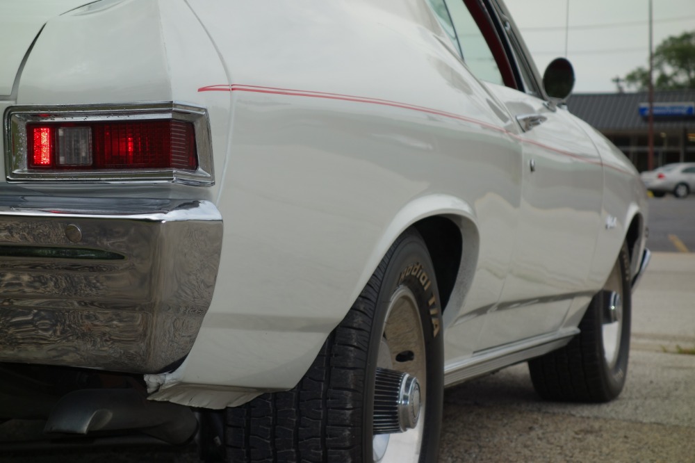 Used 1968 Chevrolet Chevelle -DELUXE 300-LUXURY GENTLEMANS CHEVELLE-RESTORED-OVERDRIVE/AC- SEE VIDEO | Mundelein, IL