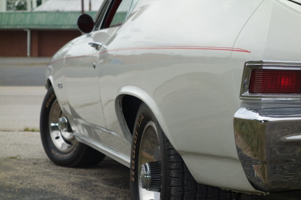 Used 1968 Chevrolet Chevelle -DELUXE 300-LUXURY GENTLEMANS CHEVELLE-RESTORED-OVERDRIVE/AC- SEE VIDEO | Mundelein, IL