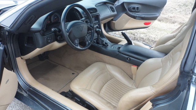 Used 2003 Chevrolet Corvette  | Mundelein, IL