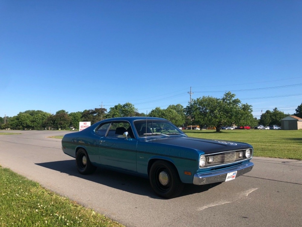 Used 1970 Plymouth Duster - REAL H CODE- NUMBERS MATCHING 340/MANUAL TRANS-WOW! | Mundelein, IL