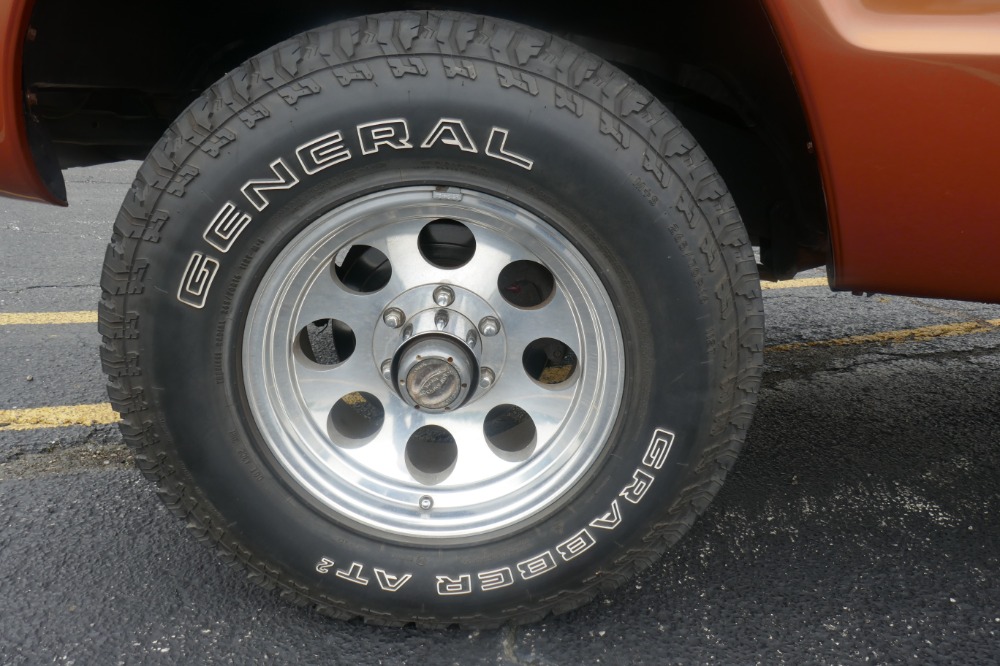 Used 1971 GMC Pickup -K1500- 4X4 -K SERIES- COPPERHEAD  FLEETSIDE MEDIUM BRONZE - VIDEO | Mundelein, IL