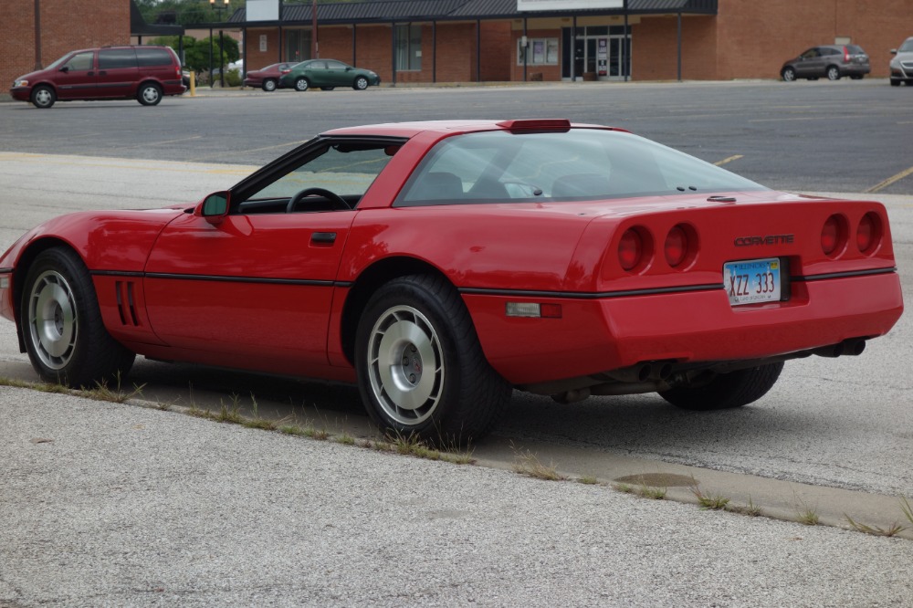 Used 1987 Chevrolet Corvette - 350/4SPEED- DOUBLE RED VETTE - SEE VIDEO | Mundelein, IL