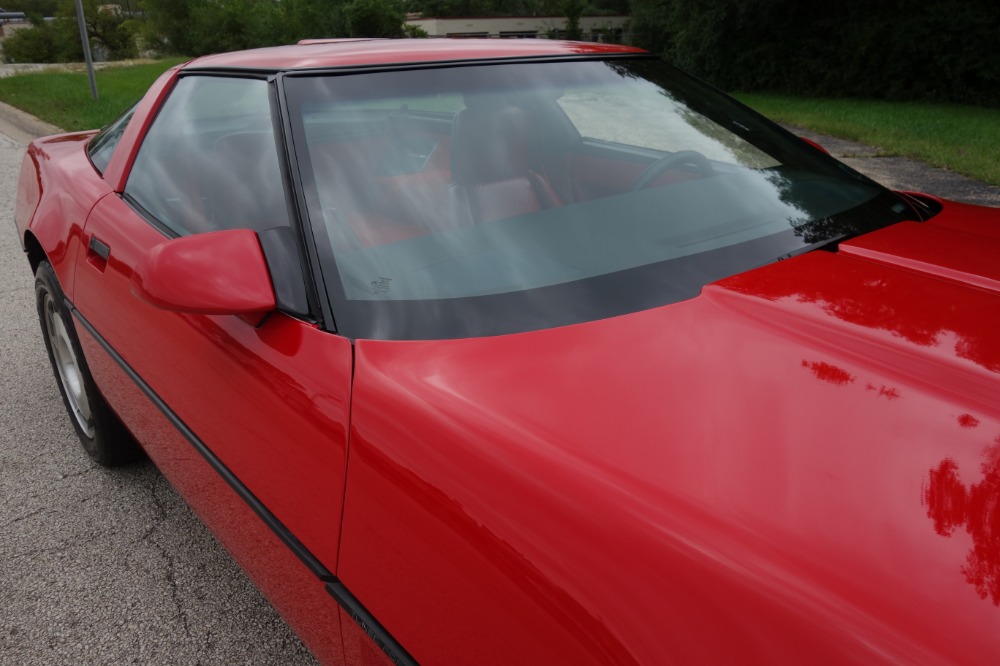 Used 1987 Chevrolet Corvette - 350/4SPEED- DOUBLE RED VETTE - SEE VIDEO | Mundelein, IL