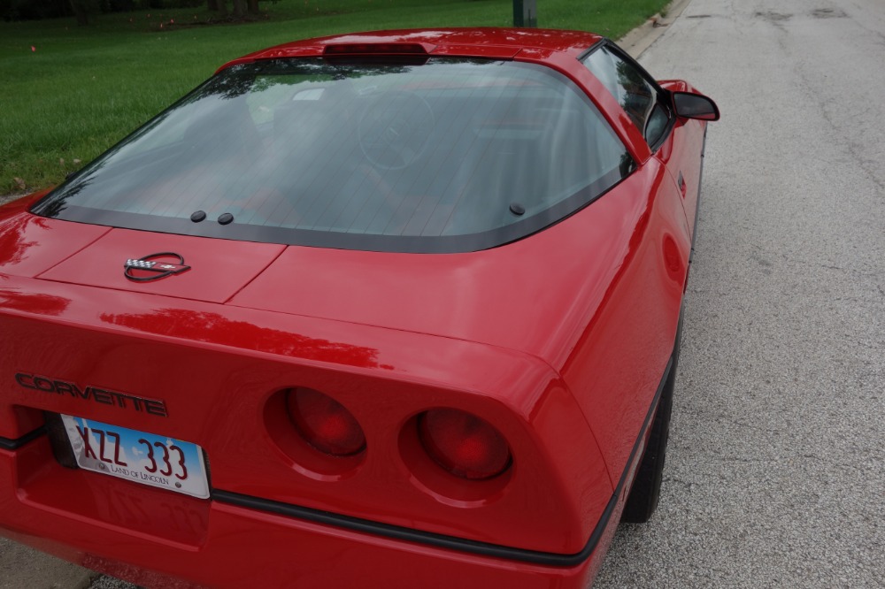 Used 1987 Chevrolet Corvette - 350/4SPEED- DOUBLE RED VETTE - SEE VIDEO | Mundelein, IL