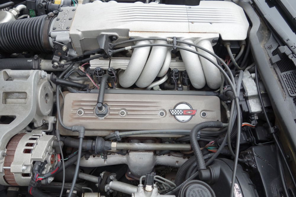 Used 1987 Chevrolet Corvette - 350/4SPEED- DOUBLE RED VETTE - SEE VIDEO | Mundelein, IL