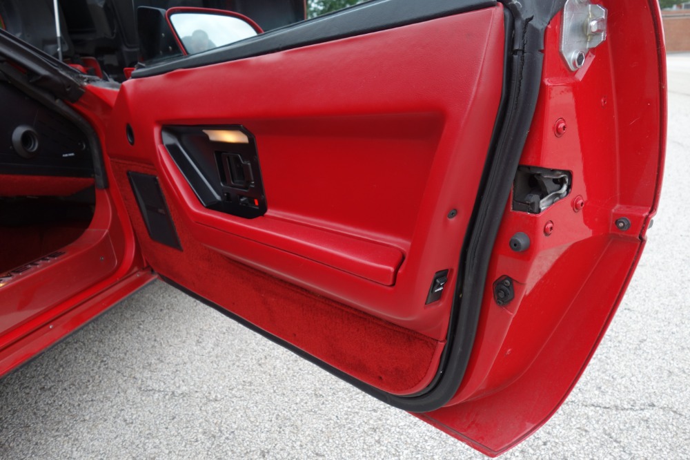 Used 1987 Chevrolet Corvette - 350/4SPEED- DOUBLE RED VETTE - SEE VIDEO | Mundelein, IL