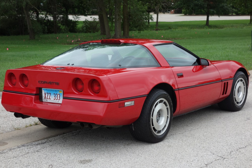 Used 1987 Chevrolet Corvette - 350/4SPEED- DOUBLE RED VETTE - SEE VIDEO | Mundelein, IL