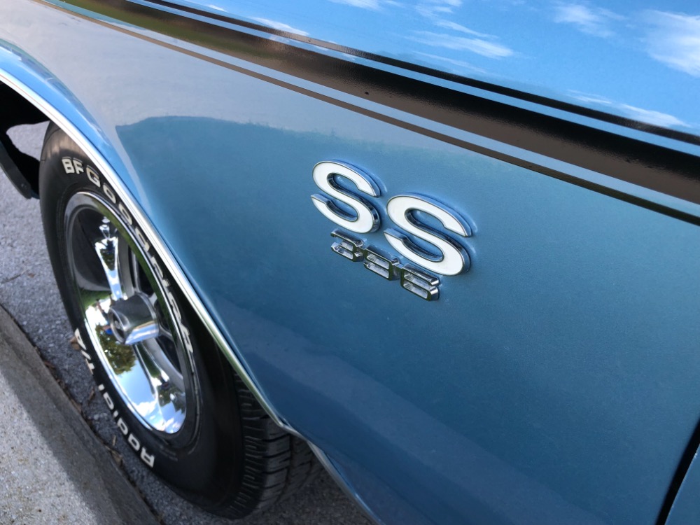 Used 1969 Chevrolet Chevelle -NO HAGGLE BUY IT NOW-SS396 Hurst 4 Speed-CLEARANCE-Factory Tach-VIDEO | Mundelein, IL