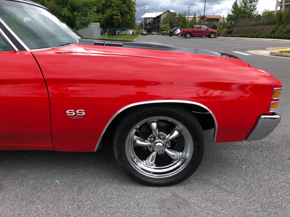 Used 1971 Chevrolet Chevelle -SS454/ 4 WHEEL DISC/12 BOLT/PS-NEW PAINT-RELIABLE MUSCLE CAR- SEE VIDEO | Mundelein, IL