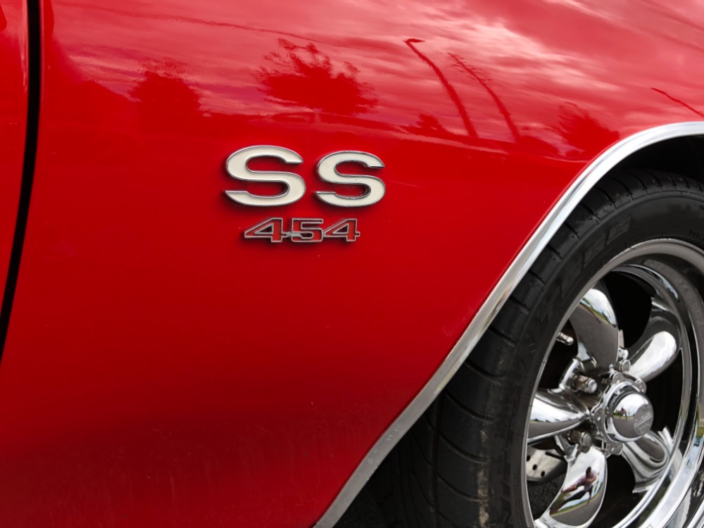 Used 1971 Chevrolet Chevelle -SS454/ 4 WHEEL DISC/12 BOLT/PS-NEW PAINT-RELIABLE MUSCLE CAR- SEE VIDEO | Mundelein, IL