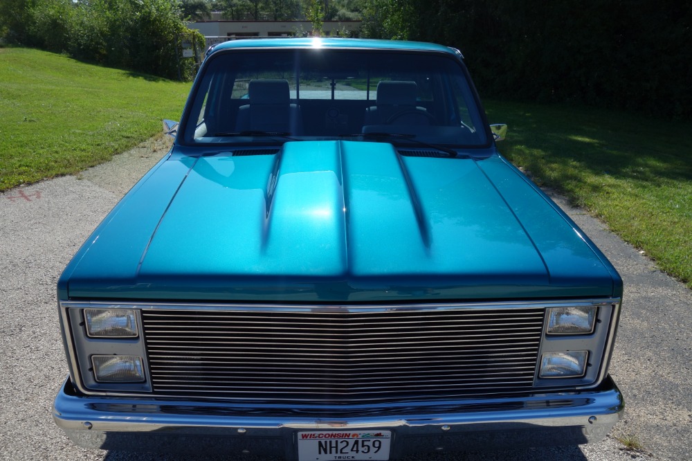 Used 1987 Chevrolet Pickup -C-10 - DARK TEAL PICKUP -RIDE TECH SUSPENSION- FUEL INJECTED- SEE VIDEO | Mundelein, IL