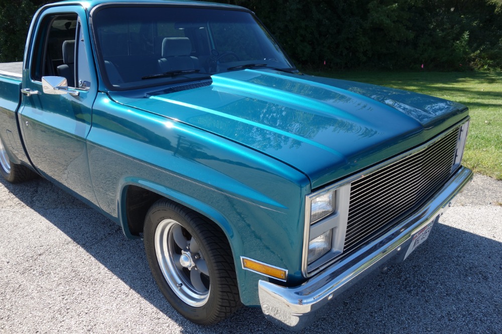 Used 1987 Chevrolet Pickup -C-10 - DARK TEAL PICKUP -RIDE TECH SUSPENSION- FUEL INJECTED- SEE VIDEO | Mundelein, IL