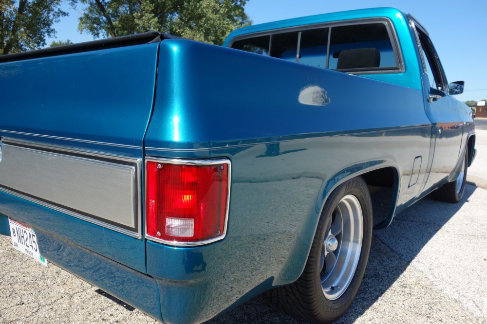 Used 1987 Chevrolet Pickup -C-10 - DARK TEAL PICKUP -RIDE TECH SUSPENSION- FUEL INJECTED- SEE VIDEO | Mundelein, IL