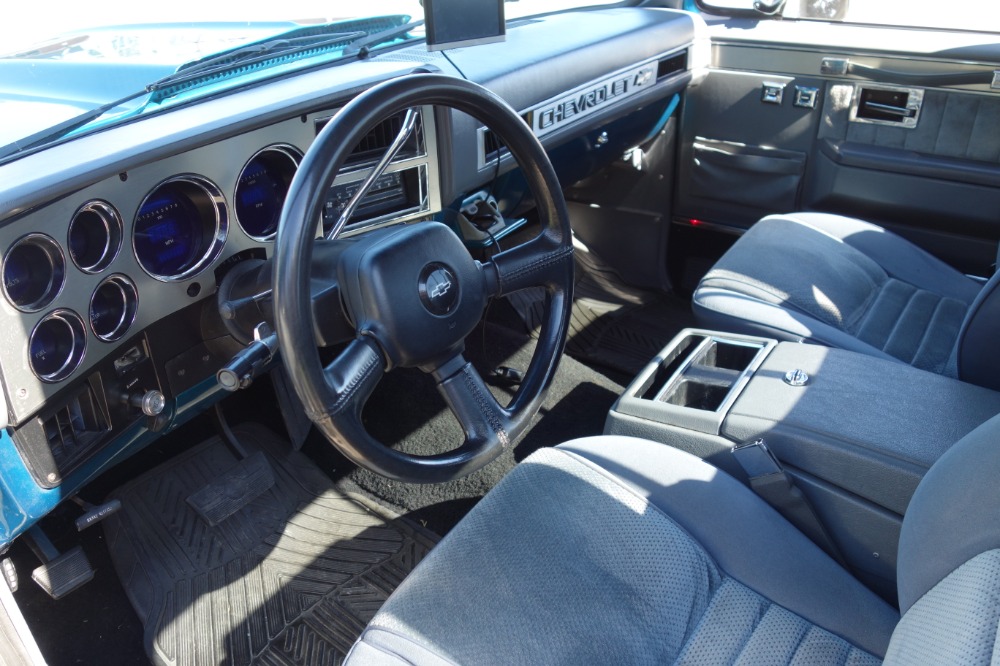 Used 1987 Chevrolet Pickup -C-10 - DARK TEAL PICKUP -RIDE TECH SUSPENSION- FUEL INJECTED- SEE VIDEO | Mundelein, IL