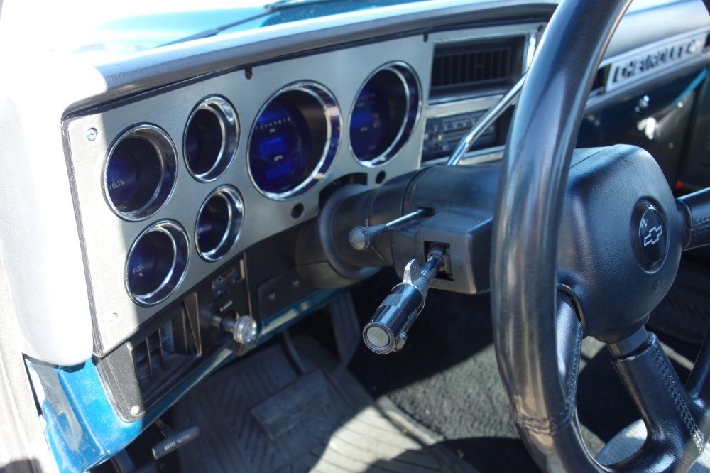 Used 1987 Chevrolet Pickup -C-10 - DARK TEAL PICKUP -RIDE TECH SUSPENSION- FUEL INJECTED- SEE VIDEO | Mundelein, IL