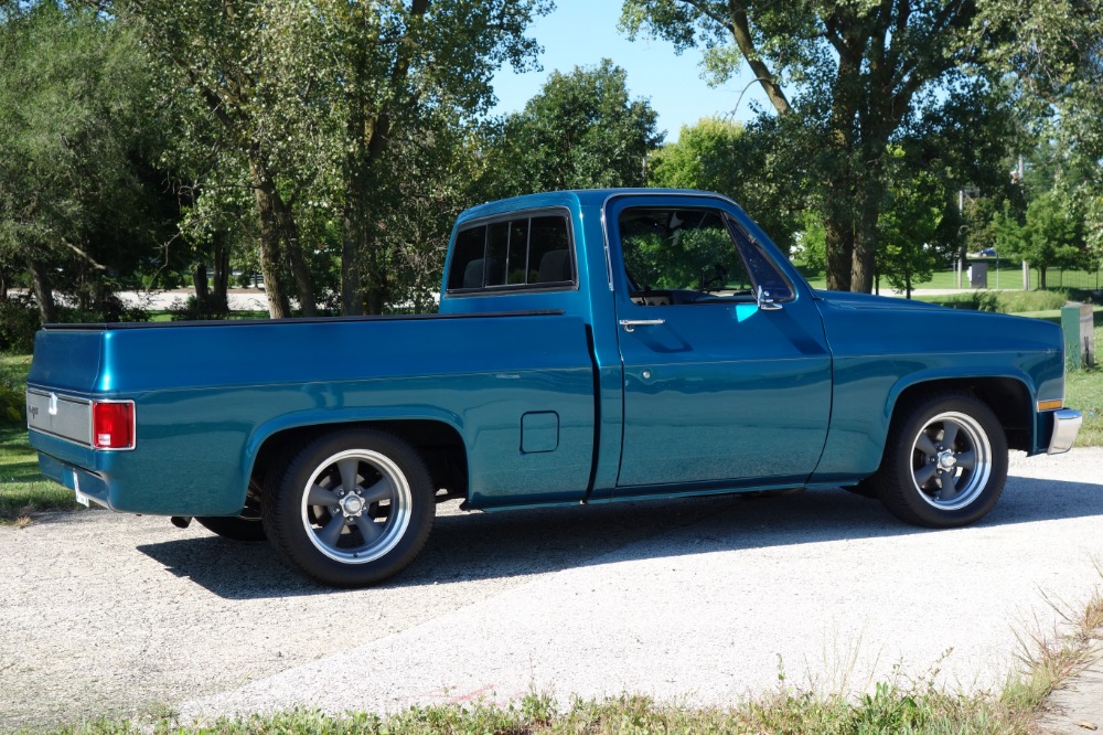 Used 1987 Chevrolet Pickup -C-10 - DARK TEAL PICKUP -RIDE TECH SUSPENSION- FUEL INJECTED- SEE VIDEO | Mundelein, IL