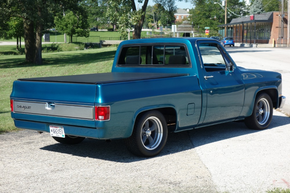 Used 1987 Chevrolet Pickup -C-10 - DARK TEAL PICKUP -RIDE TECH SUSPENSION- FUEL INJECTED- SEE VIDEO | Mundelein, IL