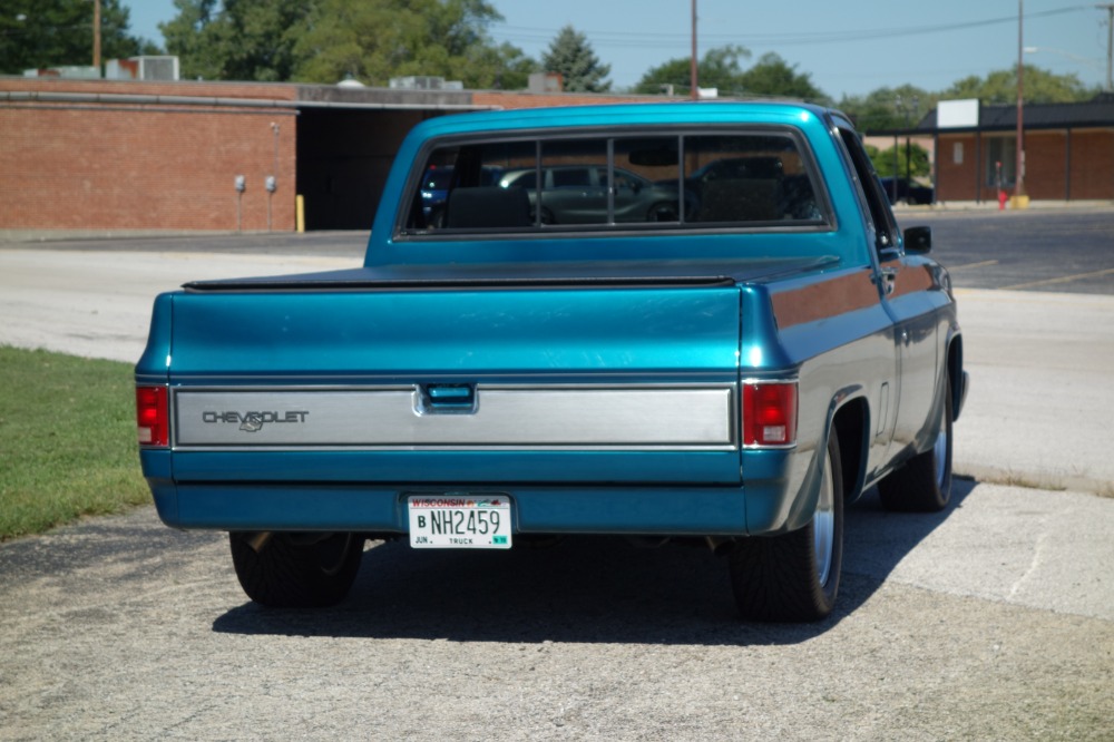 Used 1987 Chevrolet Pickup -C-10 - DARK TEAL PICKUP -RIDE TECH SUSPENSION- FUEL INJECTED- SEE VIDEO | Mundelein, IL