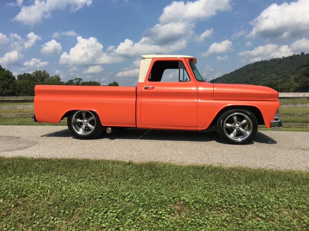 Used 1966 GMC Pickup - SHORTBED - FRAME OFF BUILD- SEE VIDEO | Mundelein, IL