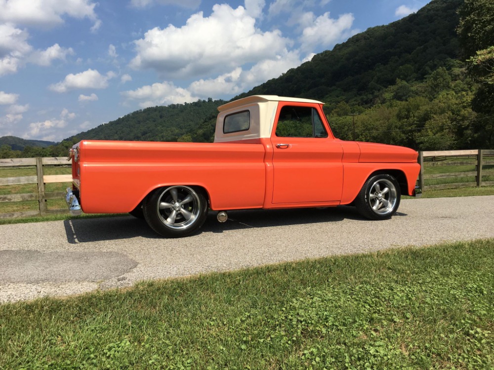 Used 1966 GMC Pickup - SHORTBED - FRAME OFF BUILD- SEE VIDEO | Mundelein, IL