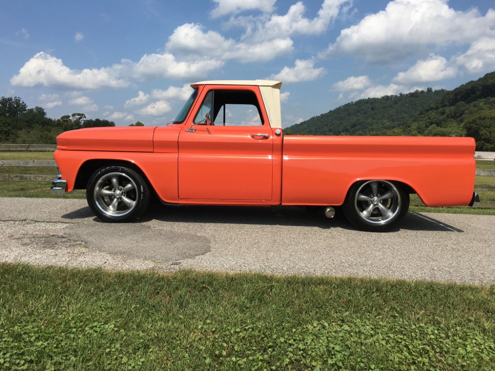 Used 1966 GMC Pickup - SHORTBED - FRAME OFF BUILD- SEE VIDEO | Mundelein, IL