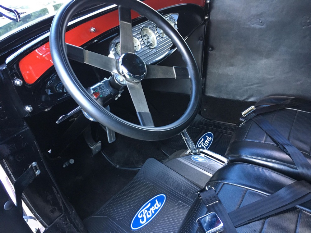 Used 1932 Ford Coupe - FRESH RESTORATION WITH LESS THEN 500 MILES - SEE VIDEO | Mundelein, IL