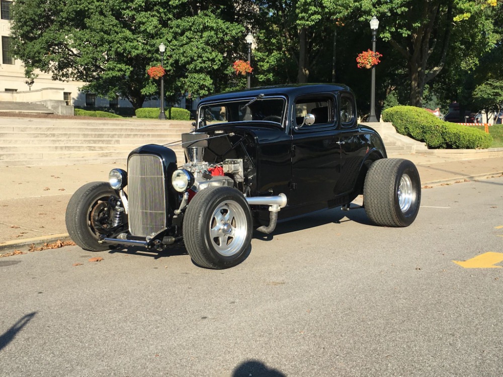 Used 1932 Ford Coupe - FRESH RESTORATION WITH LESS THEN 500 MILES - SEE VIDEO | Mundelein, IL