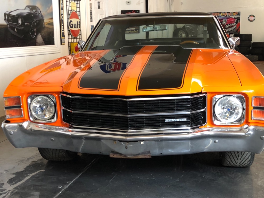 Used 1971 Chevrolet Chevelle -RESTORED 2015-HUGGER ORANGE-PRO TOUR LOOK-REAL NICE PAINT- SEE VIDEO | Mundelein, IL