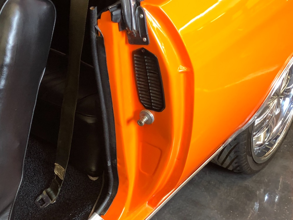 Used 1971 Chevrolet Chevelle -RESTORED 2015-HUGGER ORANGE-PRO TOUR LOOK-REAL NICE PAINT- SEE VIDEO | Mundelein, IL