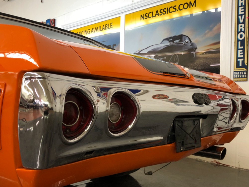 Used 1971 Chevrolet Chevelle -RESTORED 2015-HUGGER ORANGE-PRO TOUR LOOK-REAL NICE PAINT- SEE VIDEO | Mundelein, IL