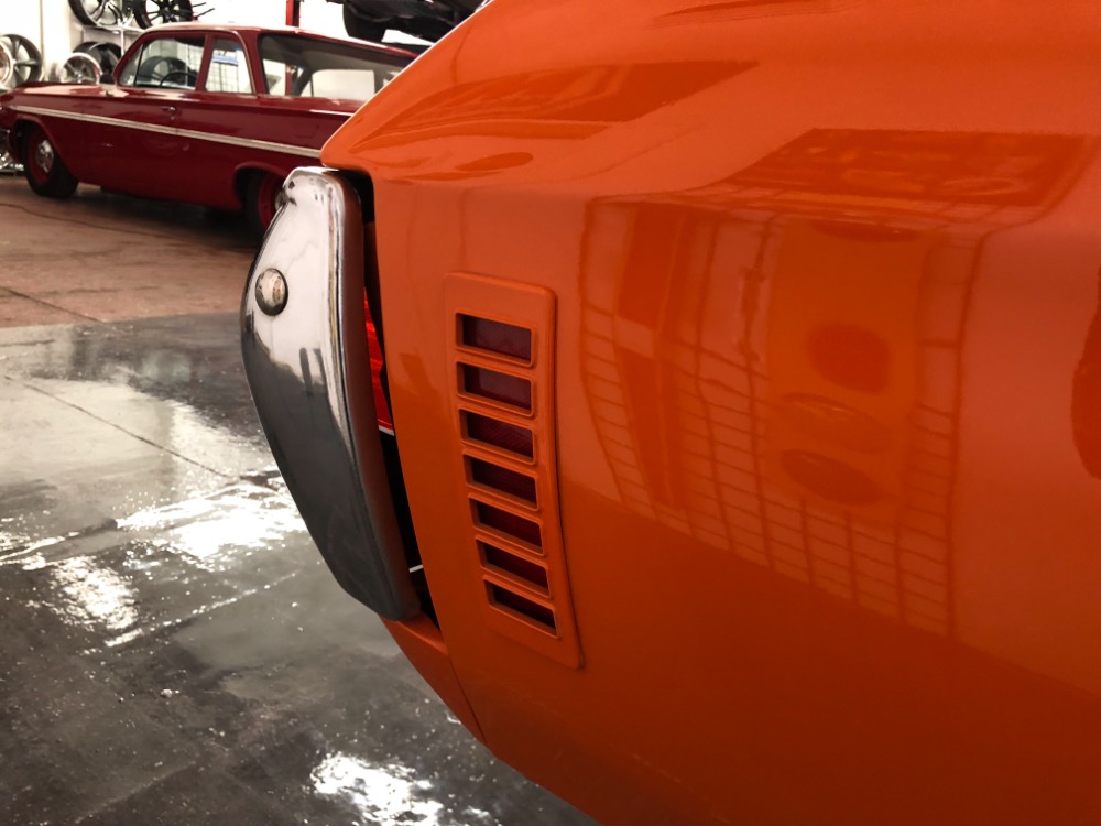 Used 1971 Chevrolet Chevelle -RESTORED 2015-HUGGER ORANGE-PRO TOUR LOOK-REAL NICE PAINT- SEE VIDEO | Mundelein, IL