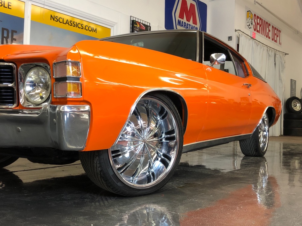 Used 1971 Chevrolet Chevelle -RESTORED 2015-HUGGER ORANGE-PRO TOUR LOOK-REAL NICE PAINT- SEE VIDEO | Mundelein, IL