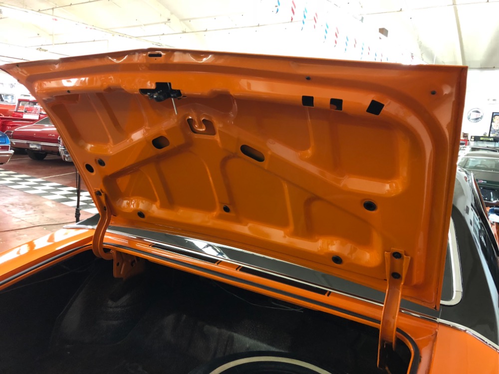Used 1971 Chevrolet Chevelle -RESTORED 2015-HUGGER ORANGE-PRO TOUR LOOK-REAL NICE PAINT- SEE VIDEO | Mundelein, IL