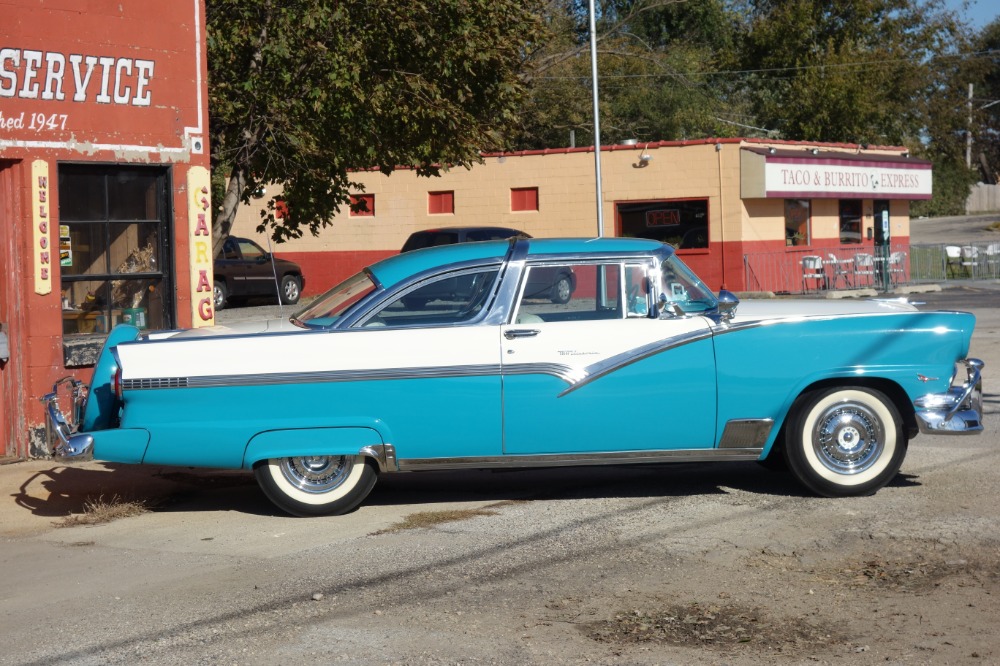 Used 1956 Ford Crown Victoria - FAIRLANE - RESTORED GROUND UP - CONTINENTAL KIT W/ DUAL SPOTLIGHTS -VIDEO | Mundelein, IL