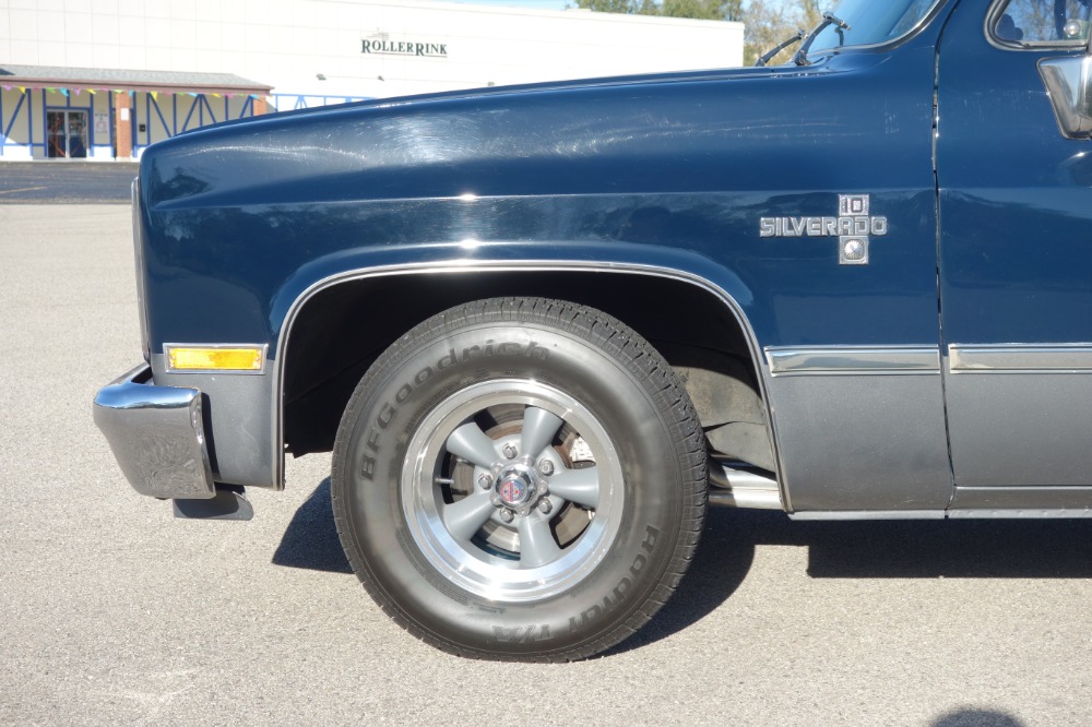 Used 1986 Chevrolet Pickup -SILVERADO- PICK UP TRUCK- CLEAN - SEE VIDEO | Mundelein, IL