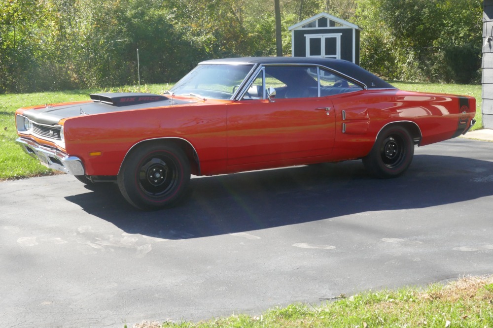 Used 1969 Dodge Super Bee -A12 - HEMI ORANGE MOPAR - M CODE- 440 6 PACK - SEE VIDEO | Mundelein, IL